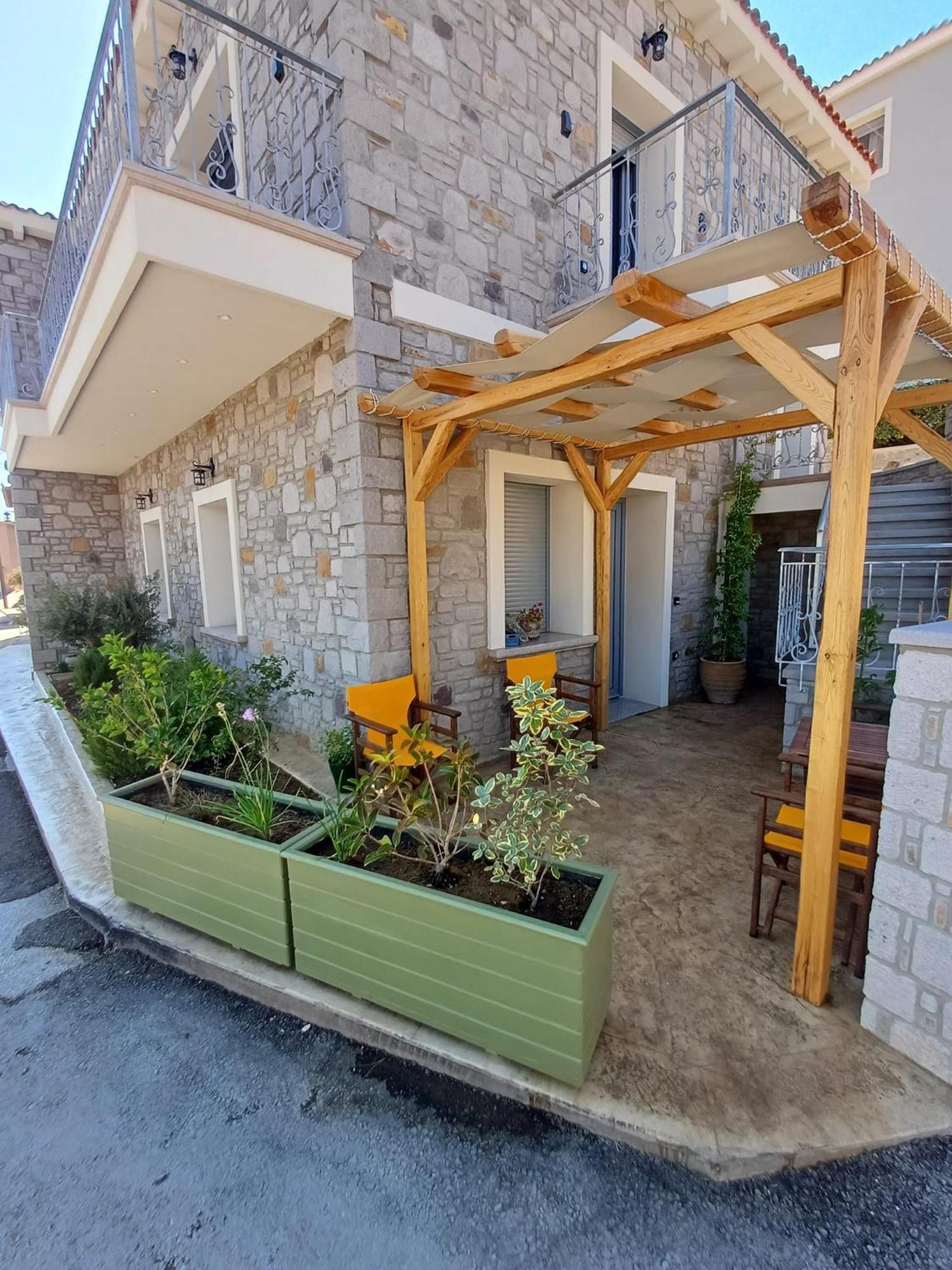 Zeus & Emmanuil Luxury Houses ميرينا المظهر الخارجي الصورة